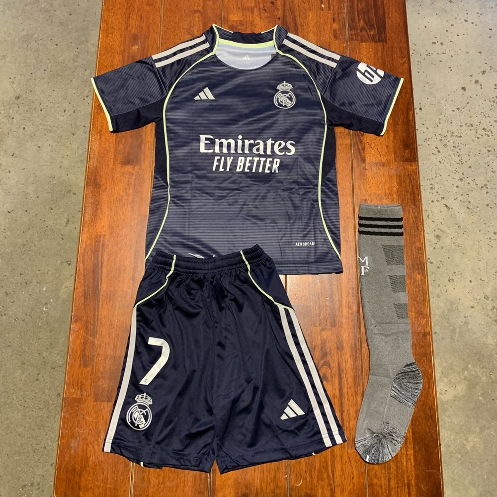 Kids Real Madrid 25/26 Jerseys